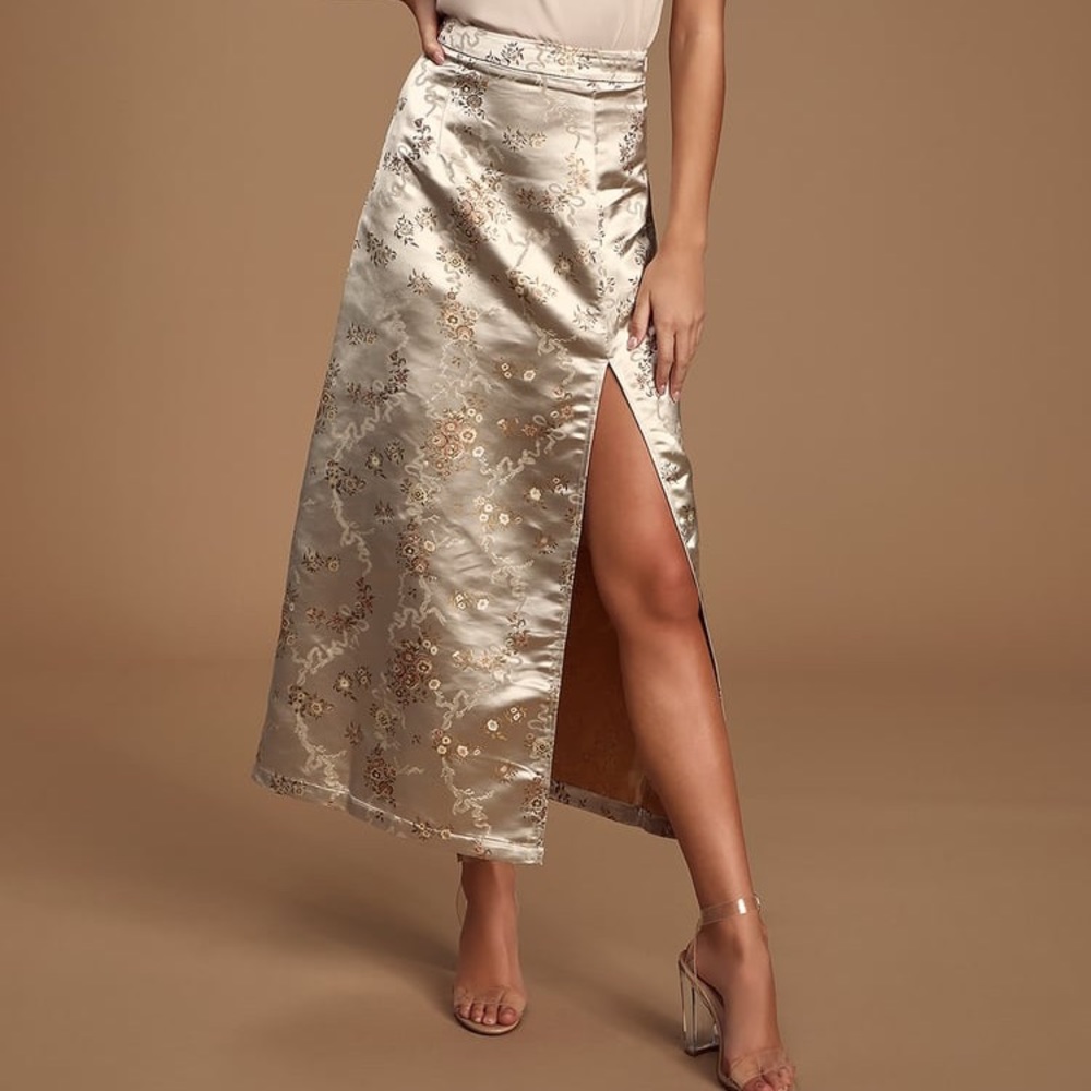 Gold Jacquard Slit Skirt - Picture 2 of 9